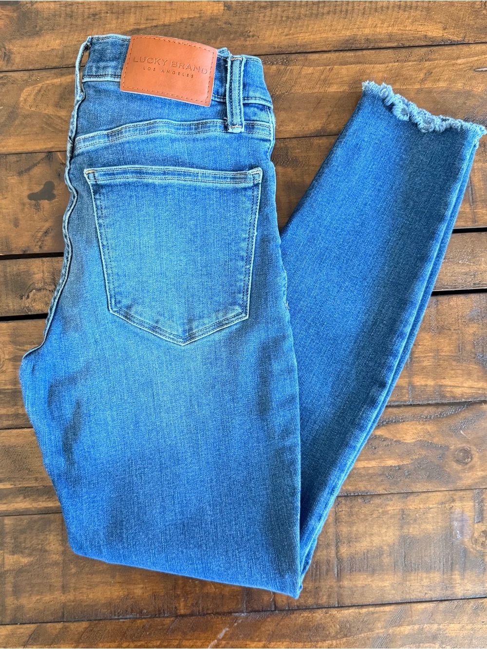Lucky Brand Mid Rise Super Skinny Ava Ankle Distressed Jeans, Women’s Size 4/27
